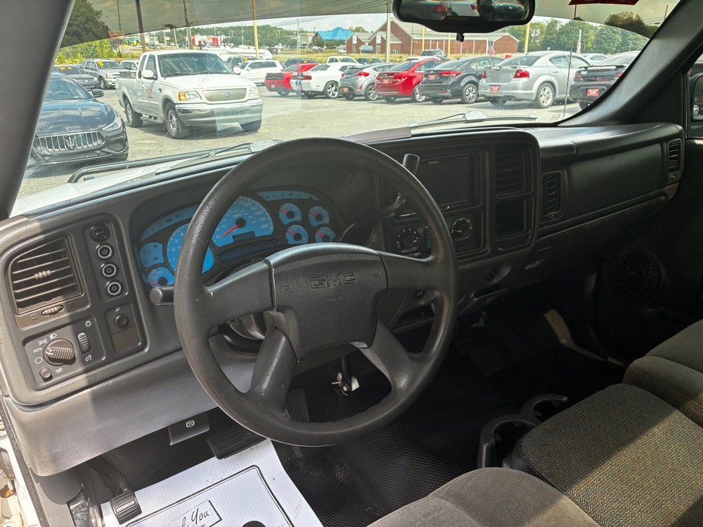 2006 GMC Sierra Image 7
