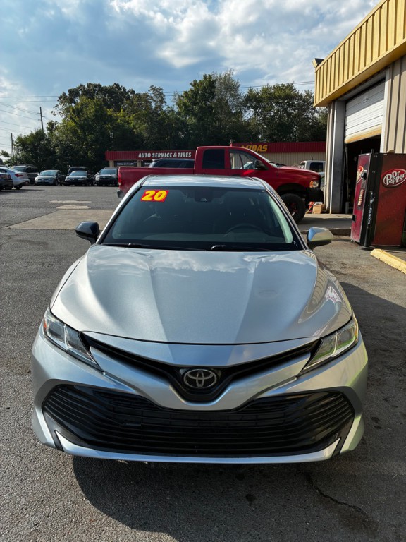 2020 Toyota Camry Image 2