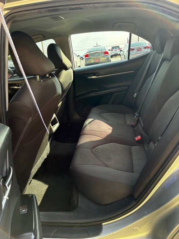 2020 Toyota Camry Image 5