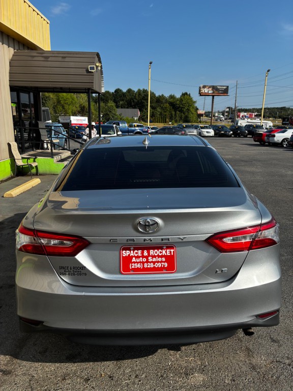2020 Toyota Camry Image 7