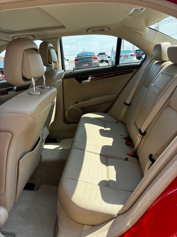 2010 Mercedes-Benz C-Class Image 5