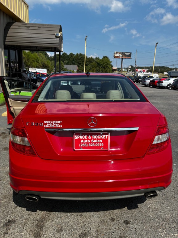 2010 Mercedes-Benz C-Class Image 9