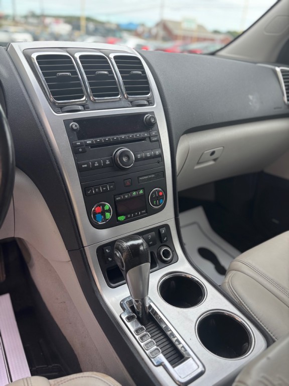 2012 GMC Acadia Image 10