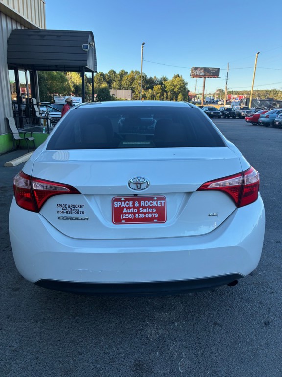 2018 Toyota Corolla Image 9