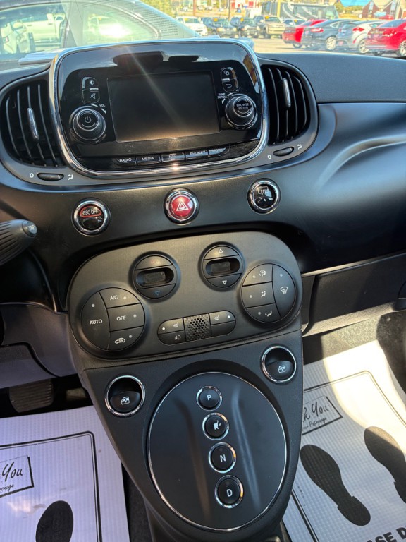 2018 FIAT 500 Image 6