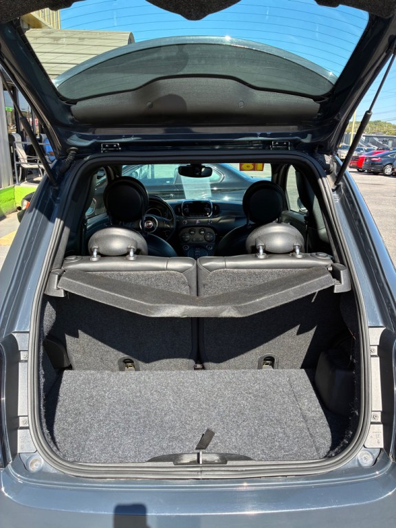 2018 FIAT 500 Image 8