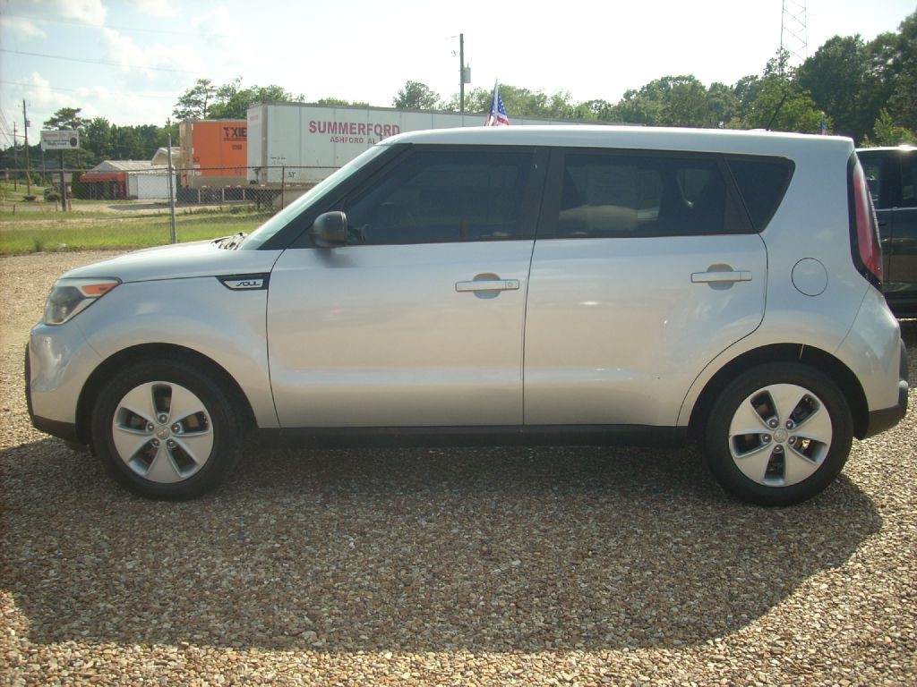 2015 Kia Soul Image 2
