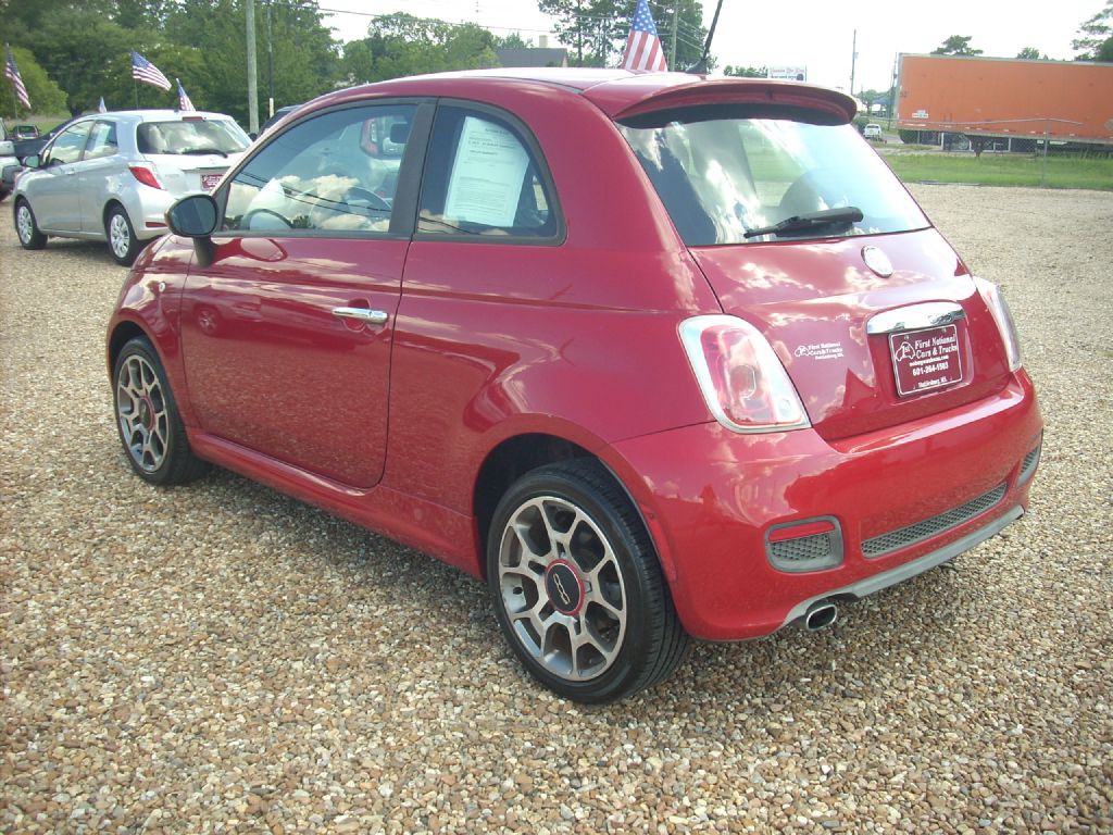 2012 FIAT 500 Image 3