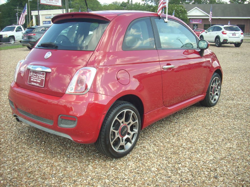 2012 FIAT 500 Image 4