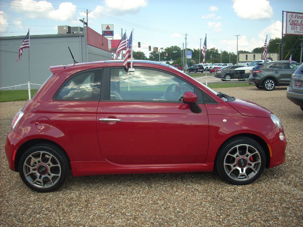2012 FIAT 500 Image 5