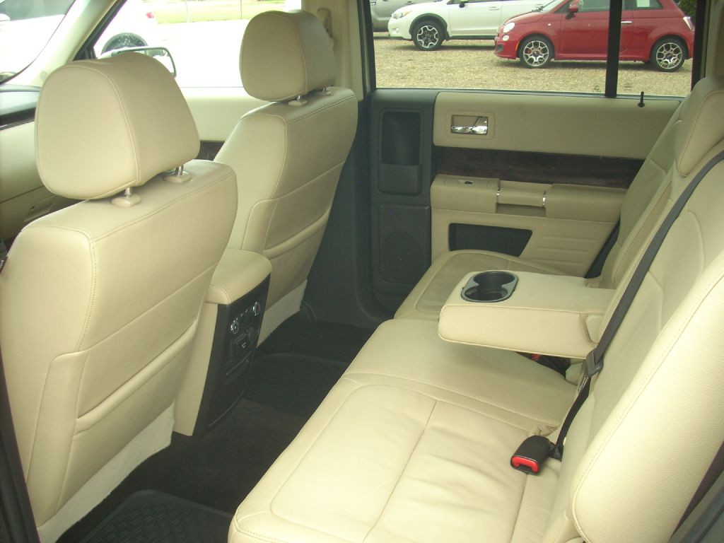 2018 Ford Flex Image 9