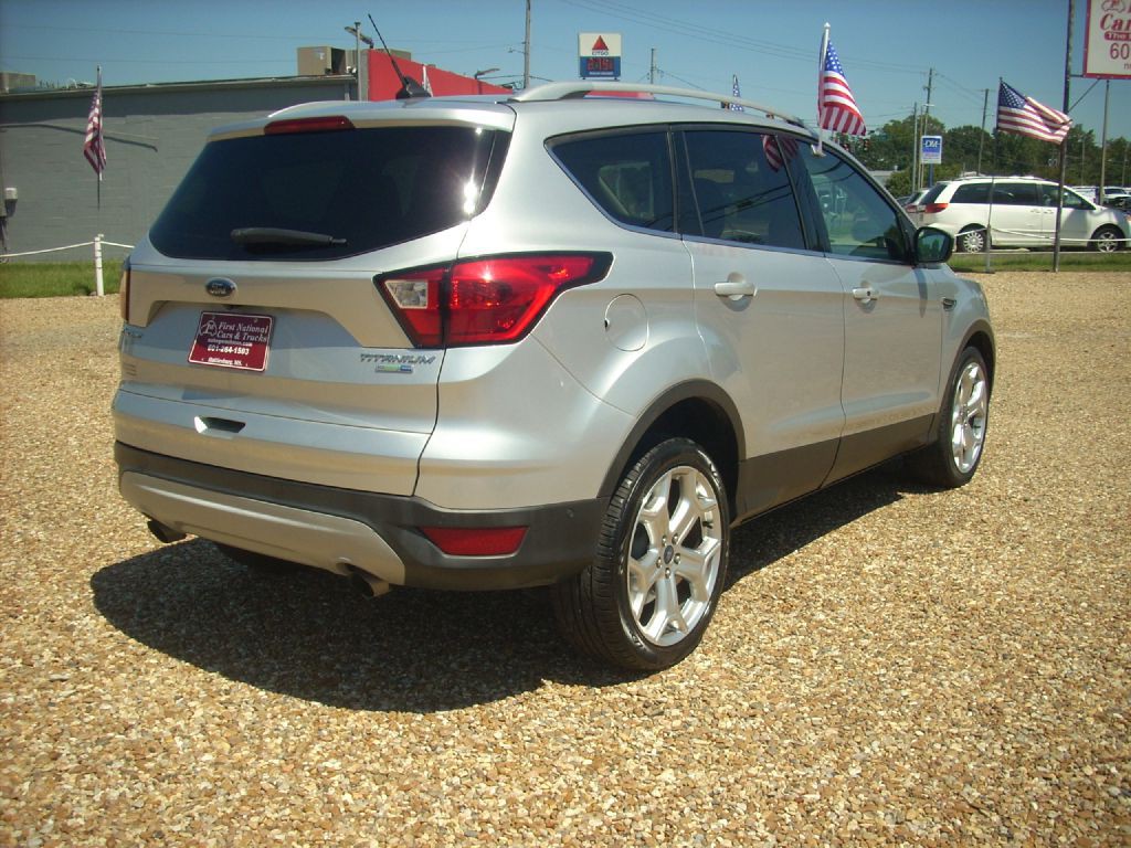 2019 Ford Escape Image 4