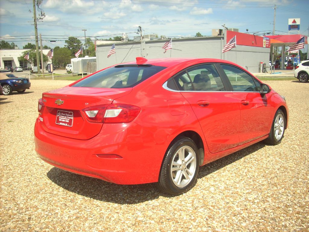 2017 Chevrolet Cruze Image 5