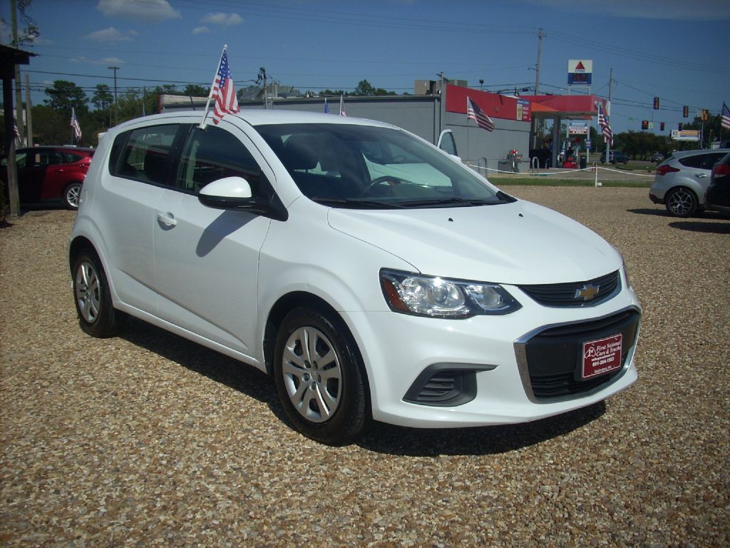2020 Chevrolet Sonic Image 6