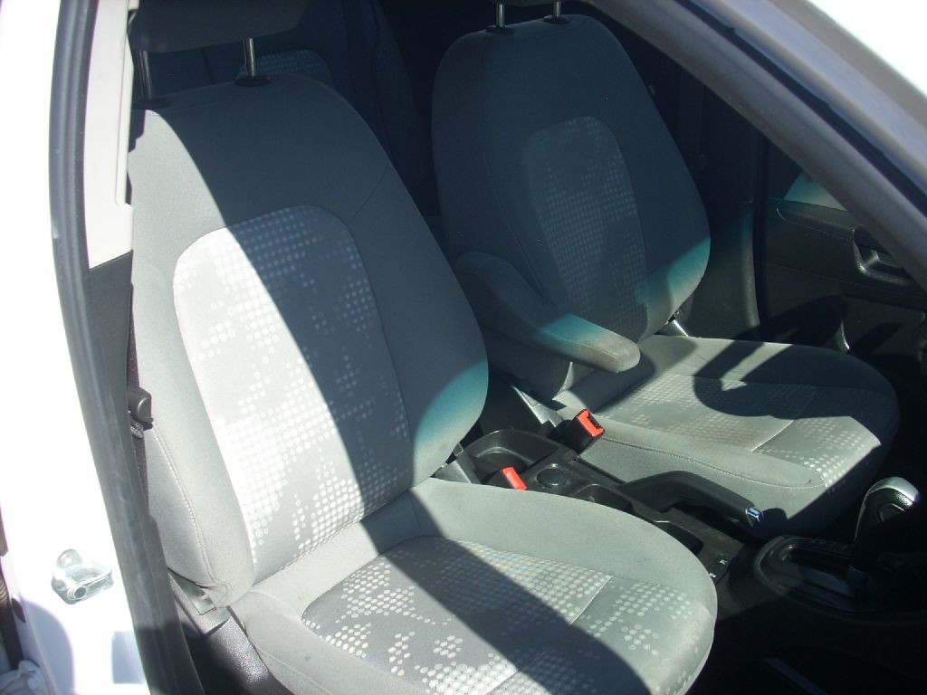 2020 Chevrolet Sonic Image 12