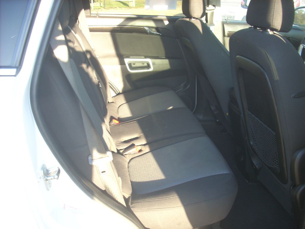 2013 Chevrolet Captiva Image 11