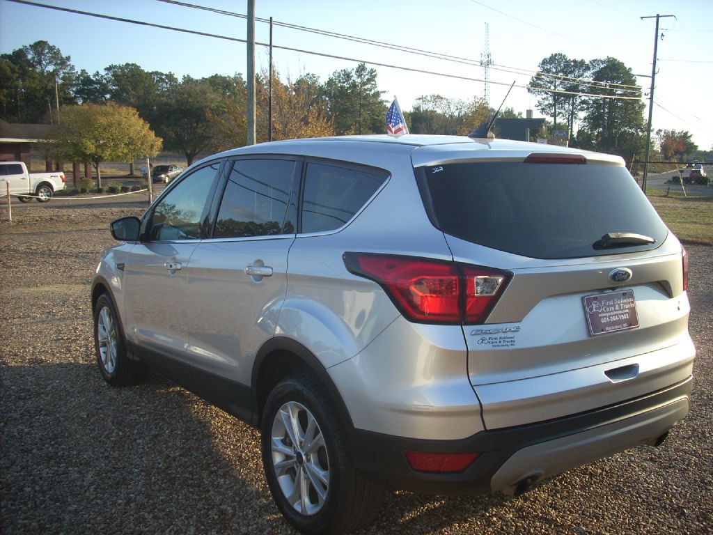 2019 Ford Escape Image 3