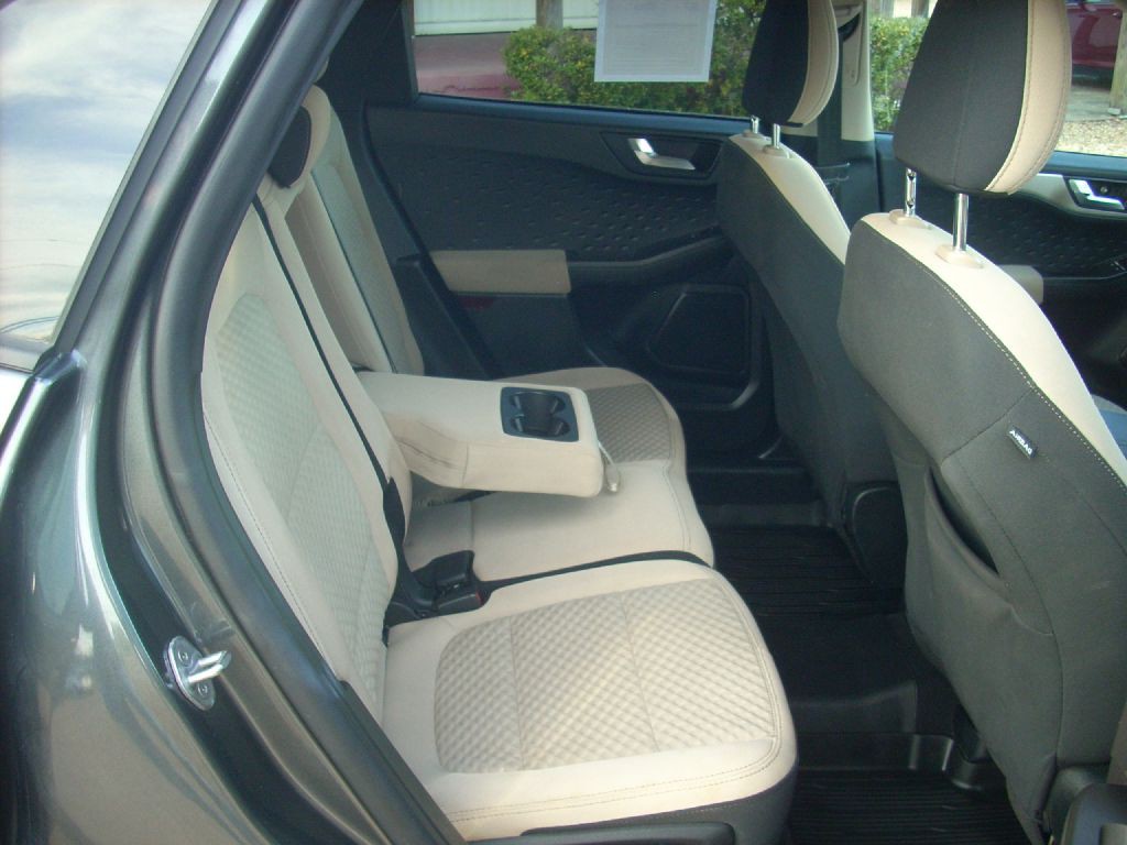 2020 Ford Escape Image 12