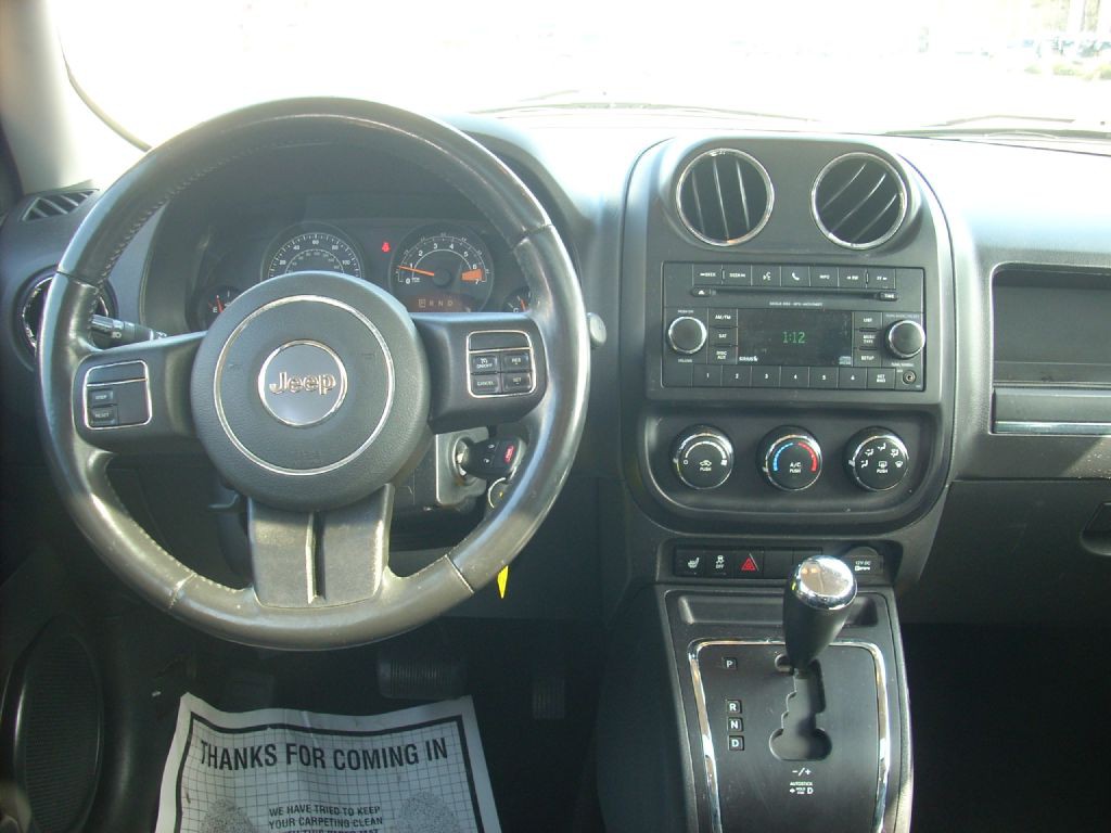 2015 Jeep Patriot Image 16