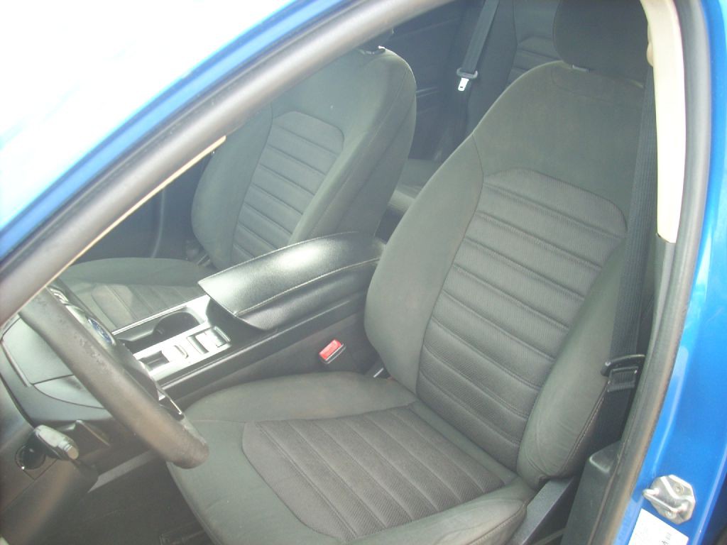 2019 Ford Fusion Image 9