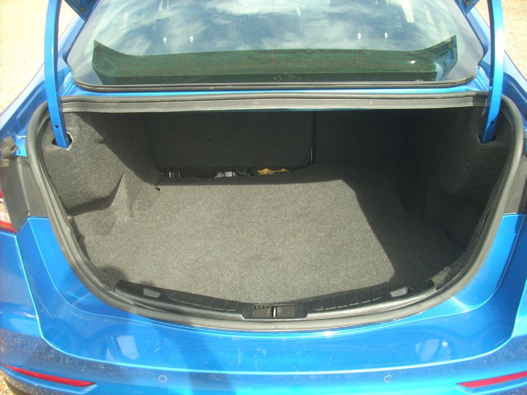 2019 Ford Fusion Image 11