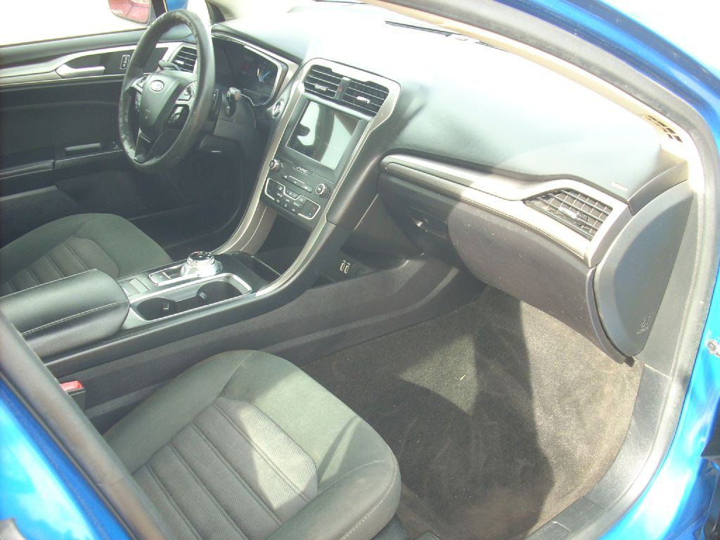 2019 Ford Fusion Image 14