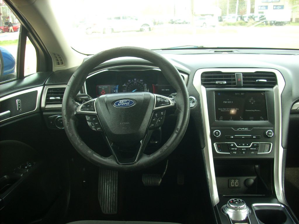 2019 Ford Fusion Image 15