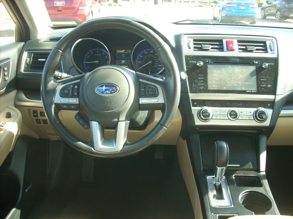 2016 Subaru Legacy Image 14