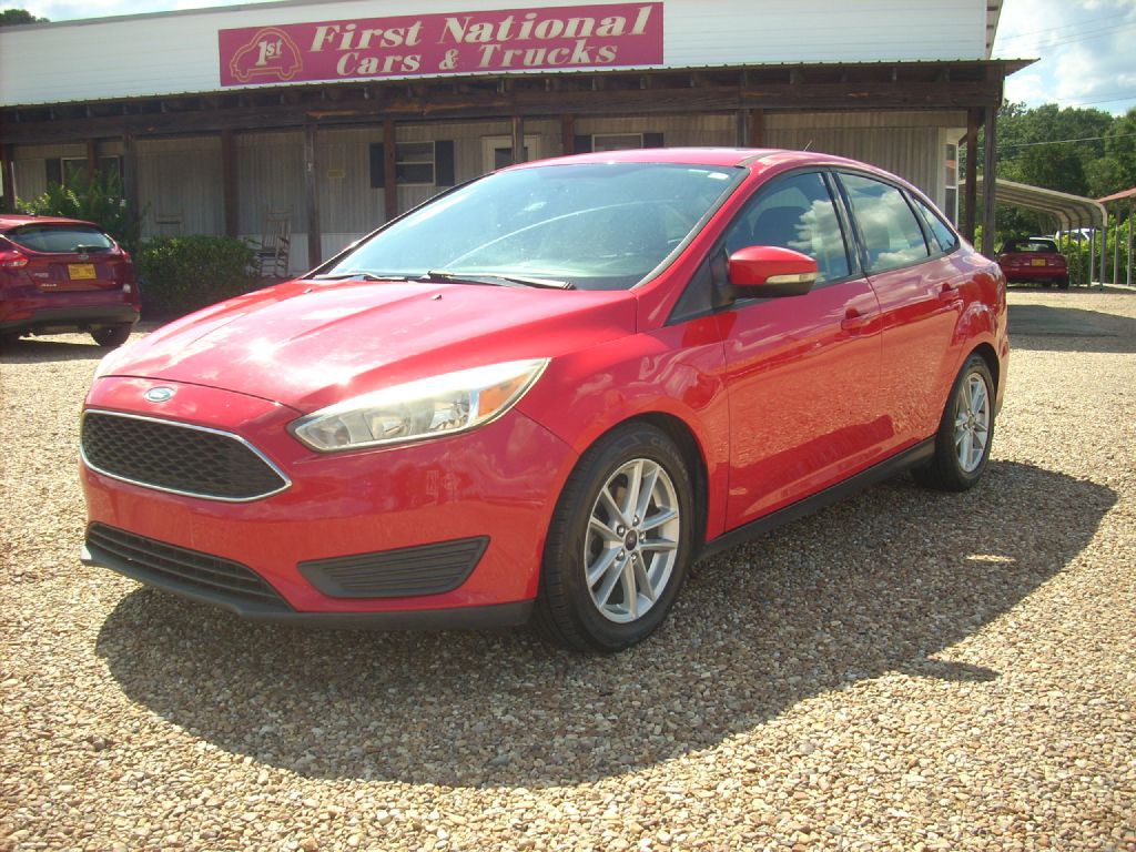 2016 Ford Focus Image 2