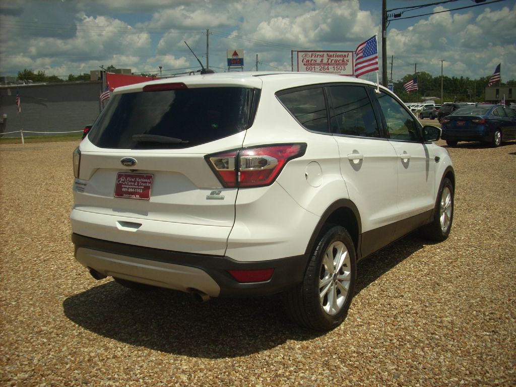 2017 Ford Escape Image 5