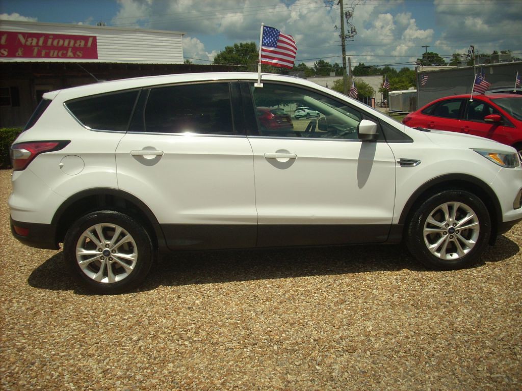 2017 Ford Escape Image 6