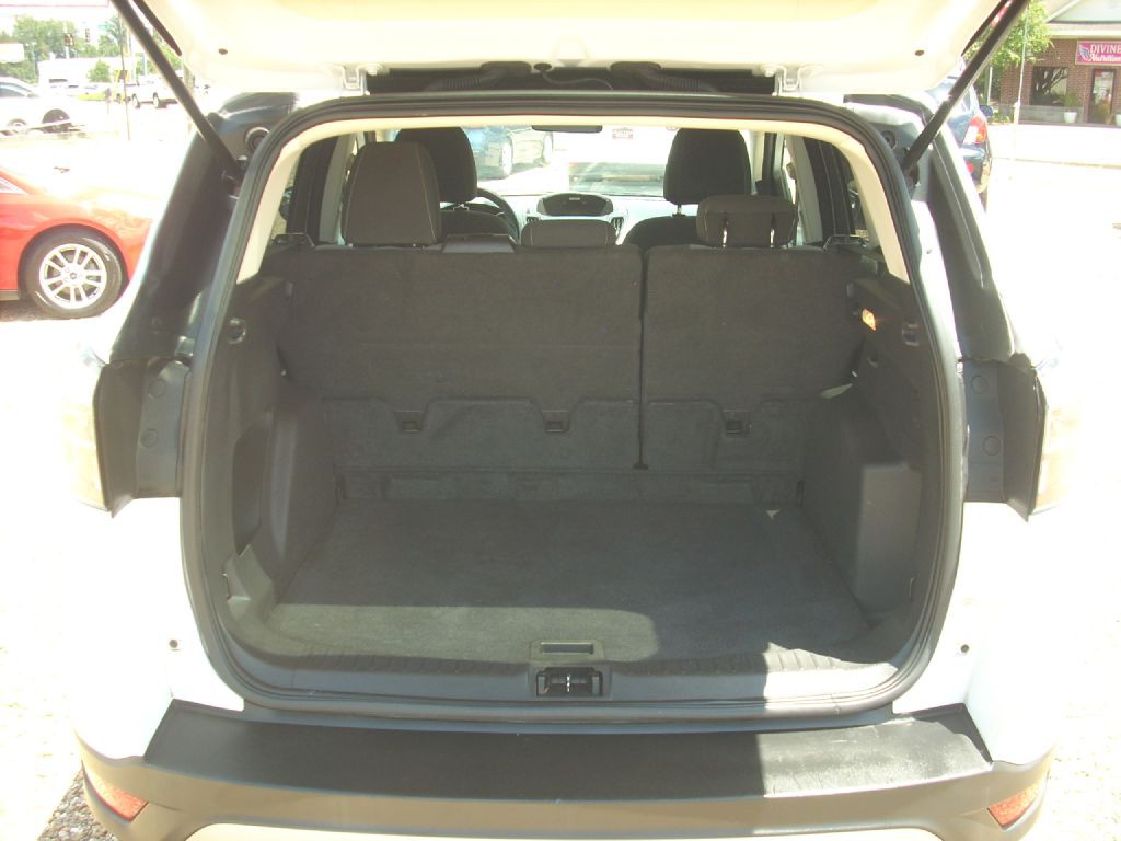 2017 Ford Escape Image 11