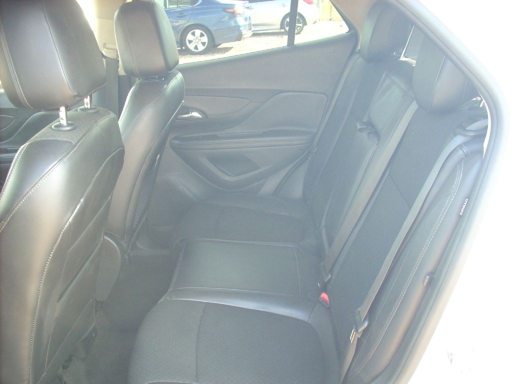 2019 Buick Enclave Image 9