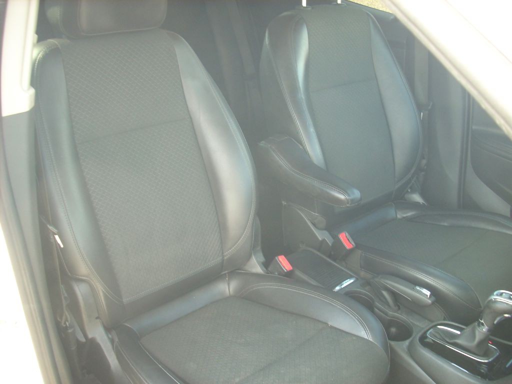2019 Buick Enclave Image 12