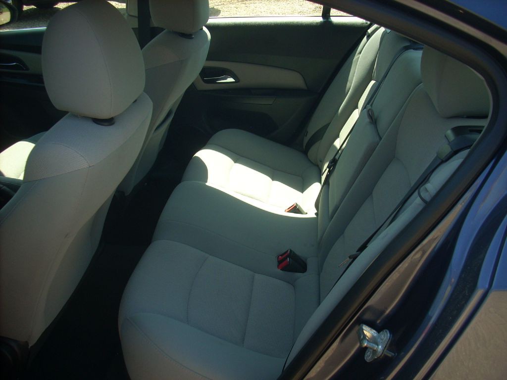 2014 Chevrolet Cruze Image 9