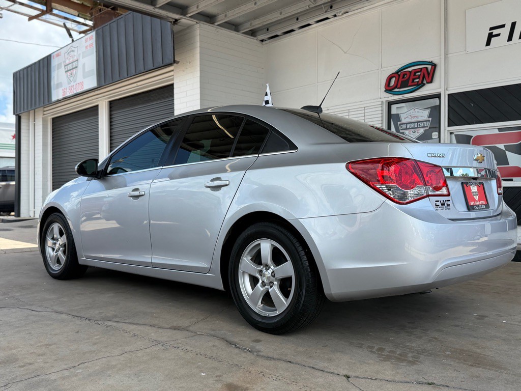 2016 Chevrolet Cruze Image 4