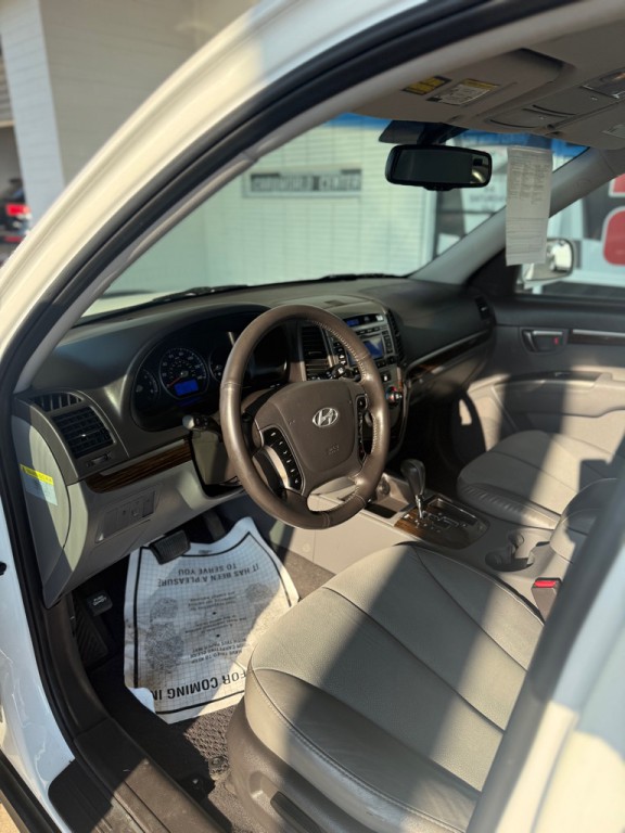 2011 Hyundai Santa Fe Image 8