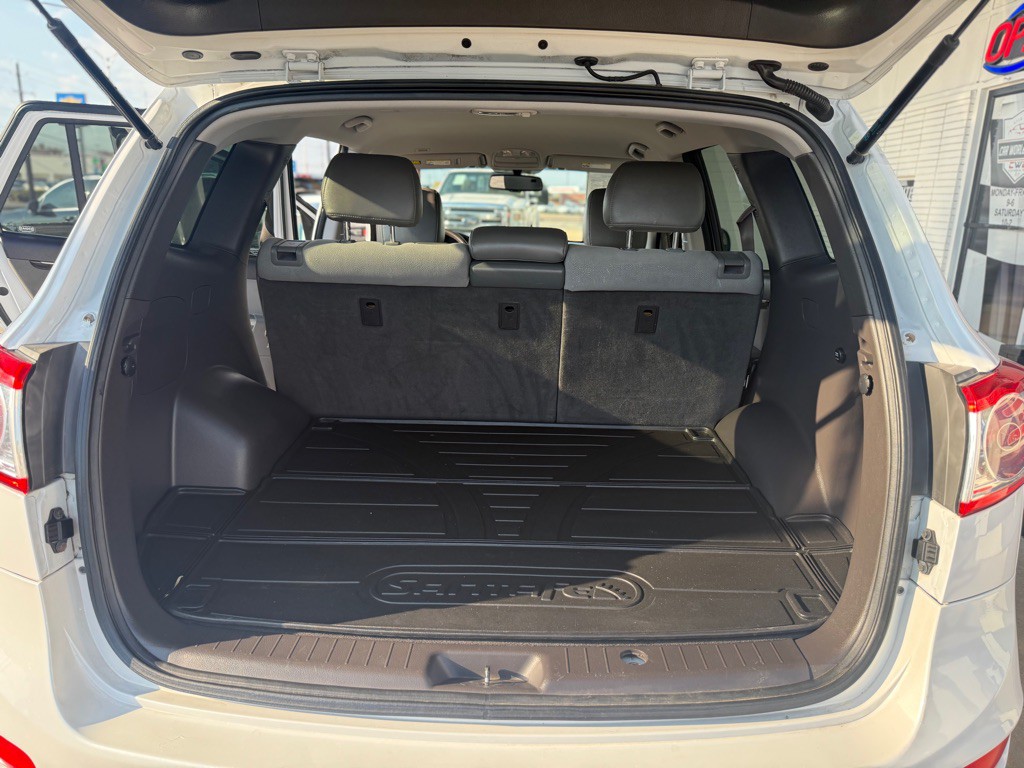 2011 Hyundai Santa Fe Image 10