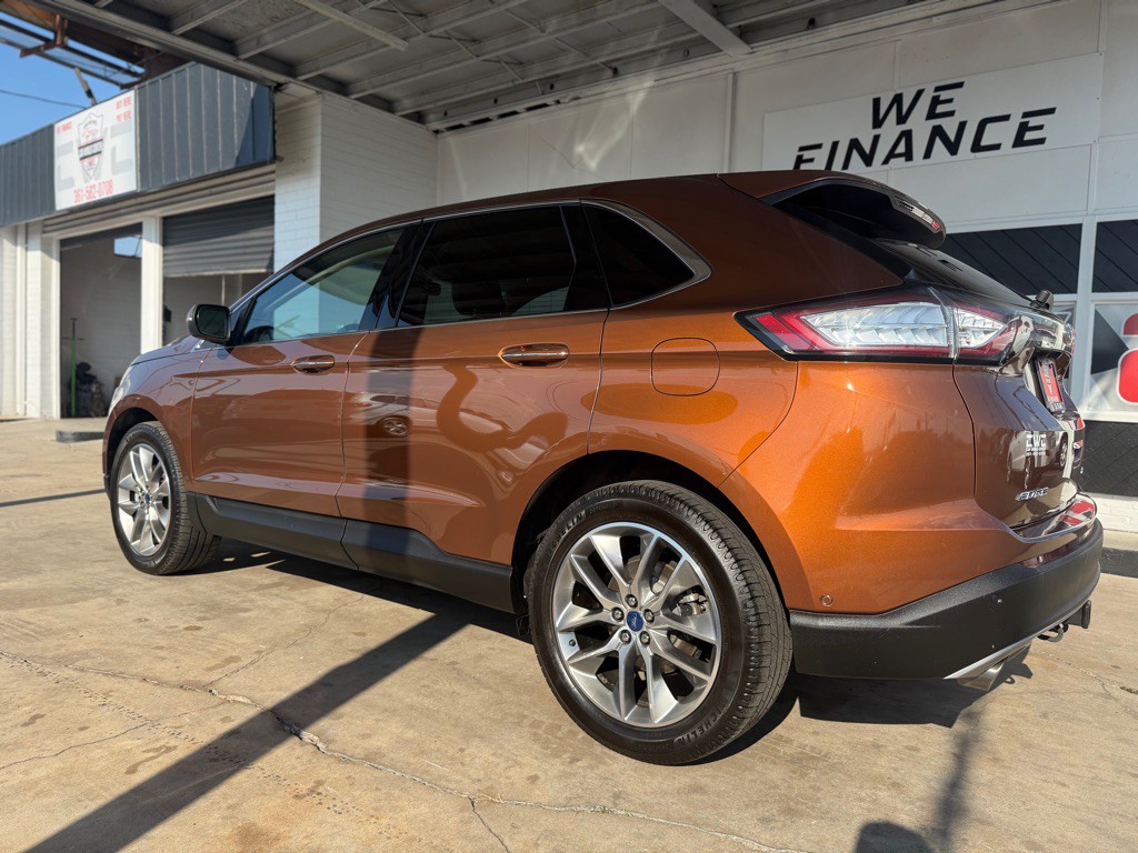2017 Ford Edge Image 15