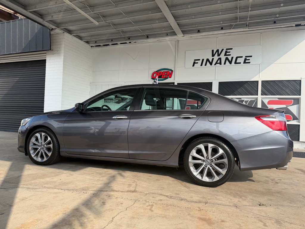 2014 Honda Accord Image 4