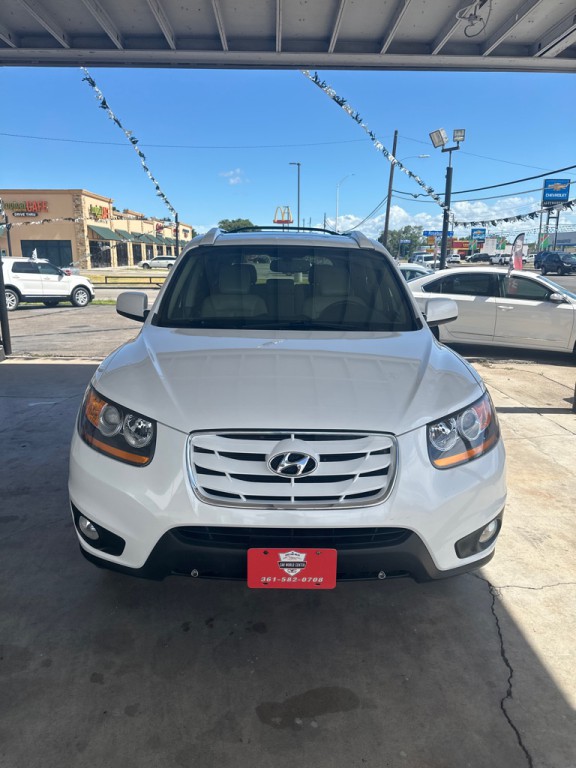 2011 Hyundai Santa Fe Image 1