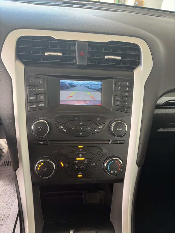 2015 Ford Fusion Image 11
