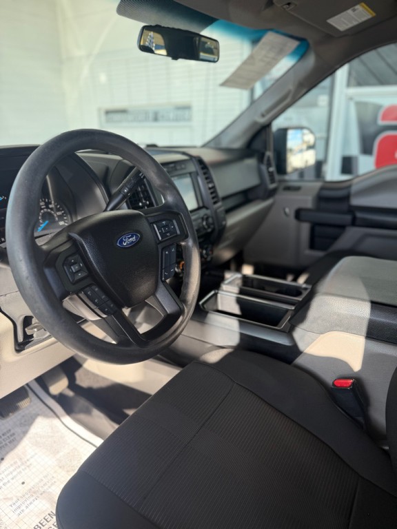 2017 Ford F-150 Image 9