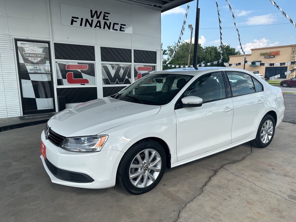 2012 Volkswagen Jetta Image 3