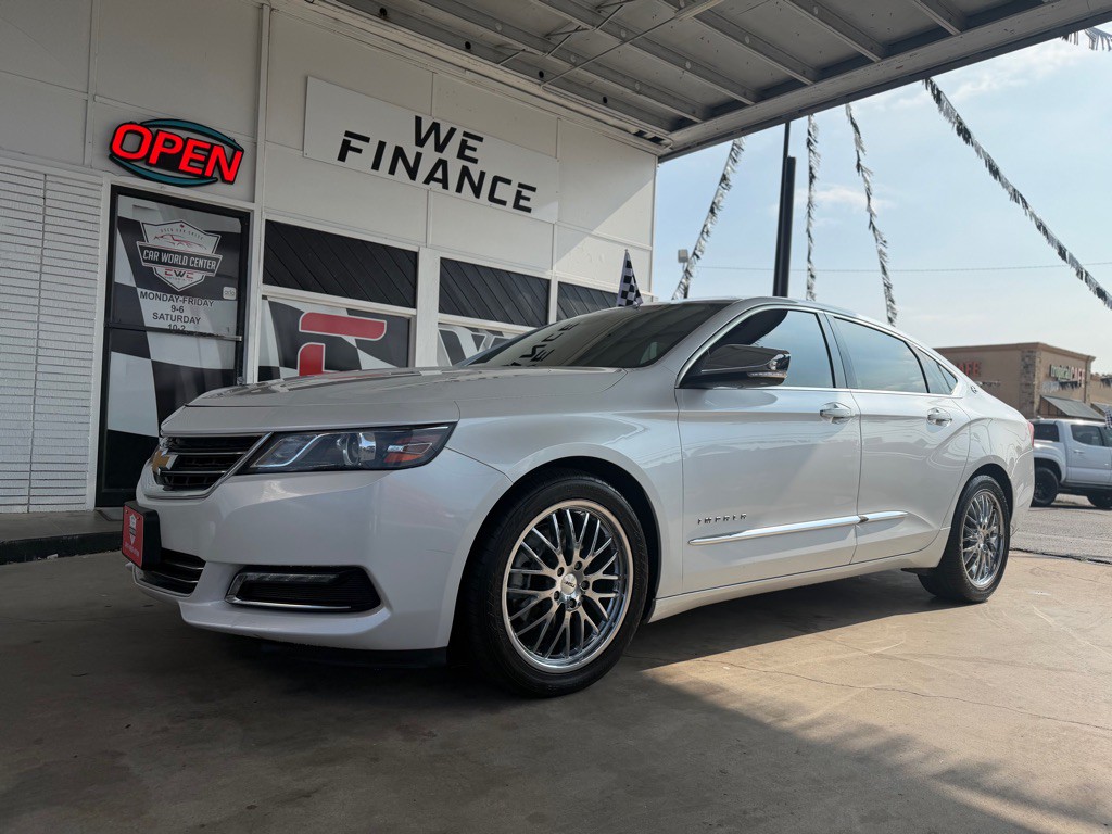 2016 Chevrolet Impala Image 2