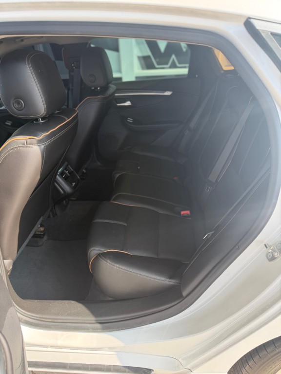 2016 Chevrolet Impala Image 9