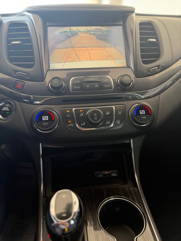 2016 Chevrolet Impala Image 10