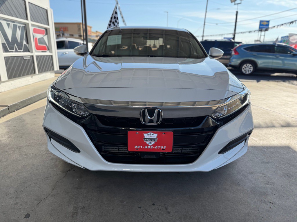 2020 Honda Accord Image 1