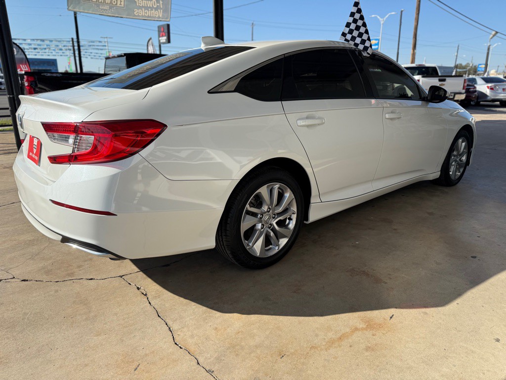 2020 Honda Accord Image 6