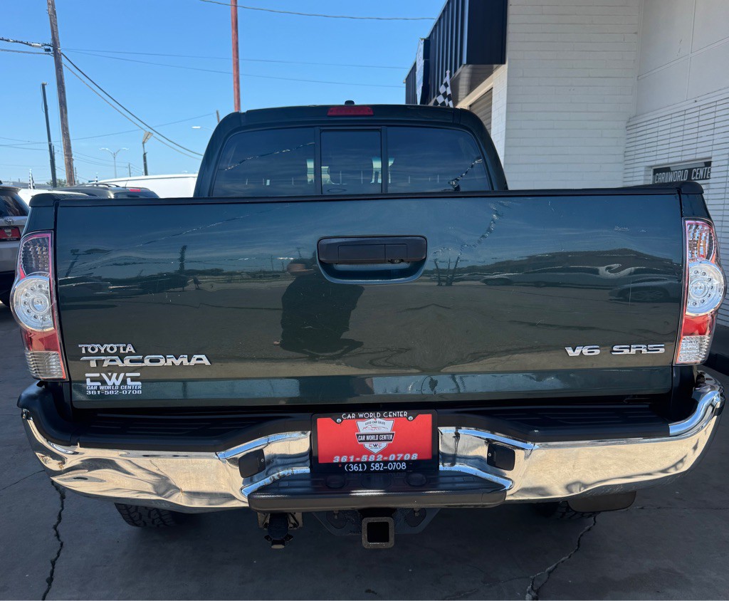 2010 Toyota Tacoma Image 4